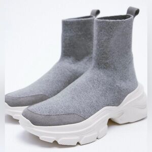 Zara Grey Sock Sneakers / Size 37 / New With Tags
